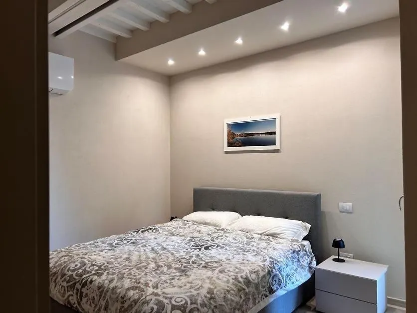 Homeby, Modern Loft פיזה דירה