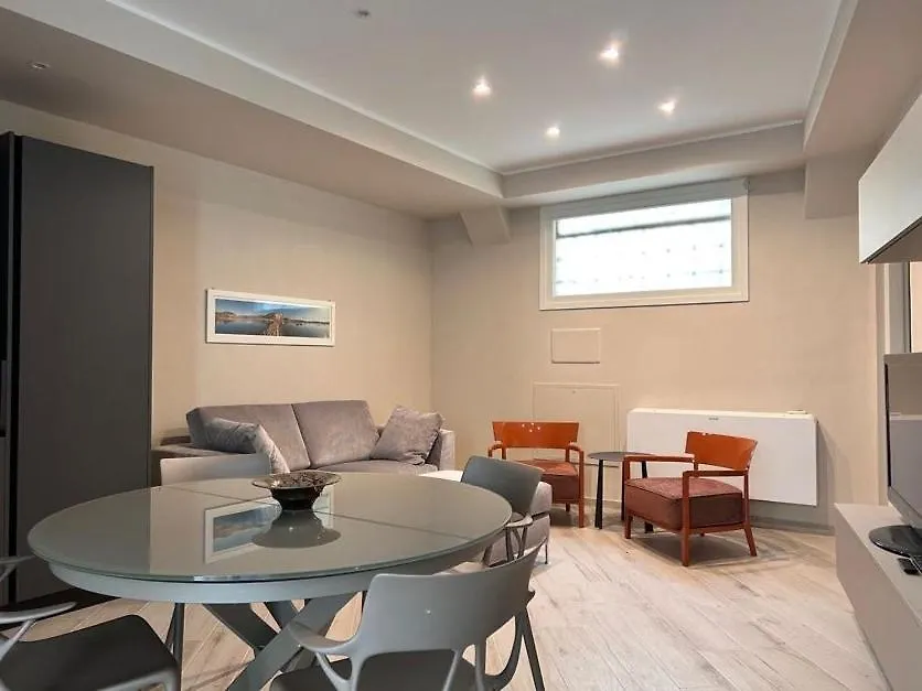 Homeby, Modern Loft פיזה